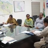 छह केंद्र को नवीनीकरण व एक को जगह परिवर्तन की स्वीकृति