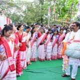 प्रकृति से ही सभी चीजों का सृजन और प्रकृति में ही विलय