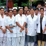 बीएससी नर्सिंग में शत-प्रतिशत रिजल्ट, खुशी बनीं टॉपर