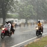 Jamshedpur Rain Fall : शाम की तेज बारिश से गिरा शहर का तापमान, मौसम हुआ कूल-कूल