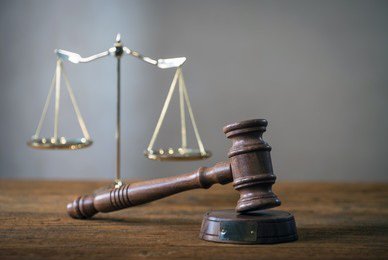 law-scale-justice-gavel-260nw-662893216