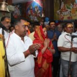 Jamshedpur Banna Sudha Gupta Aarti : हनुमान भक्तों के साथ बन्ना-सुधा ने की महाआरती