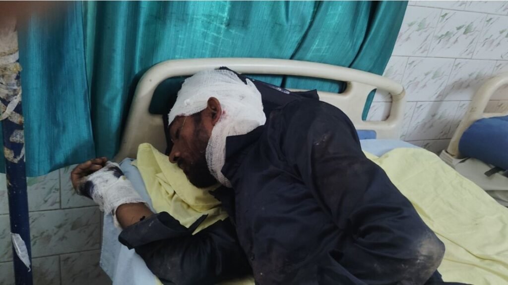 Khunti Road Accident