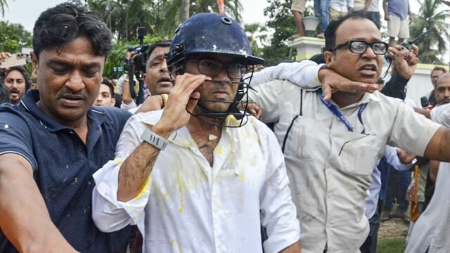 6a1b20ae843b6-abhishek-banerjee-sonarpur-attack-303849298-16x9