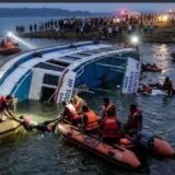 Jabalpur Cruise Incident: “जबलपुर में हादसा: बरगी डैम में पर्यटकों से भरा क्रूज पलटा,SDRF, NDRF और सेना की सर्च ऑपरेशन अब भी जारी, हैदराबाद से बुलाई गई विशेष टीम,अब तक 9 की मौत।”