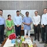 Hemant Soren meets officers:रांची एयरपोर्ट पर लगेगी भगवान बिरसा मुंडा की प्रतिमा, सीएम हेमंत सोरेन की रेल और विमान अधिकारियों के साथ बड़ी बैठक