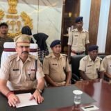 जंगल में मिली लाश, 48 घंटे में खुला कत्ल का राज!पाकुड़ पुलिस ने अंधे हत्याकांड की गुत्थी सुलझाकर दो आरोपियों को दबोचा